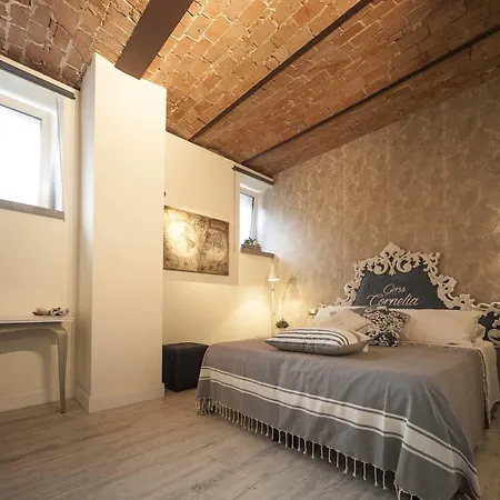 Le 5 Terre Guest house 4*